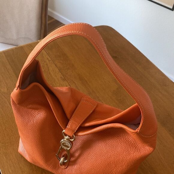 Dooney and Bourke “Florentine” Logo Lock bag - Picture 3 of 12